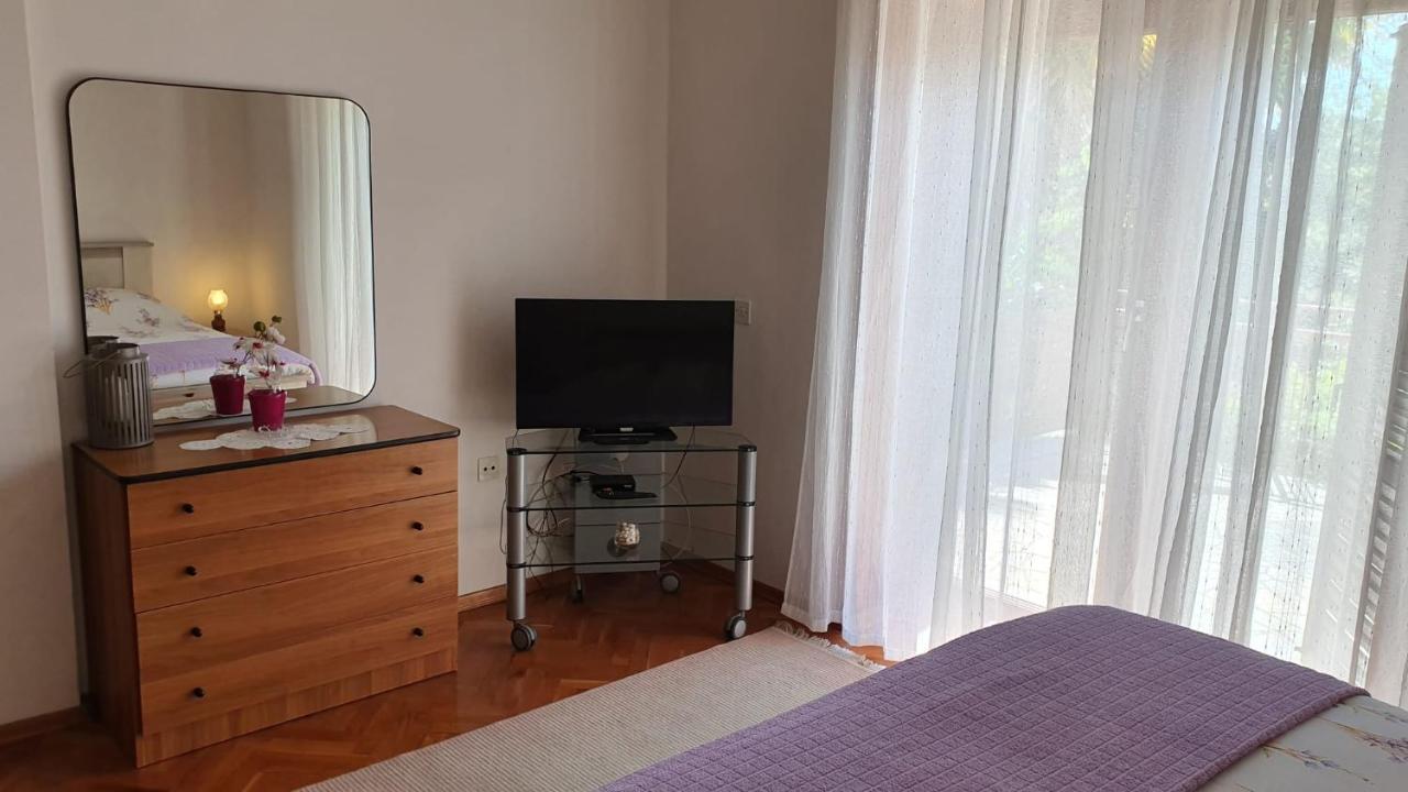 Apartmani Sofia Njivice Exterior foto